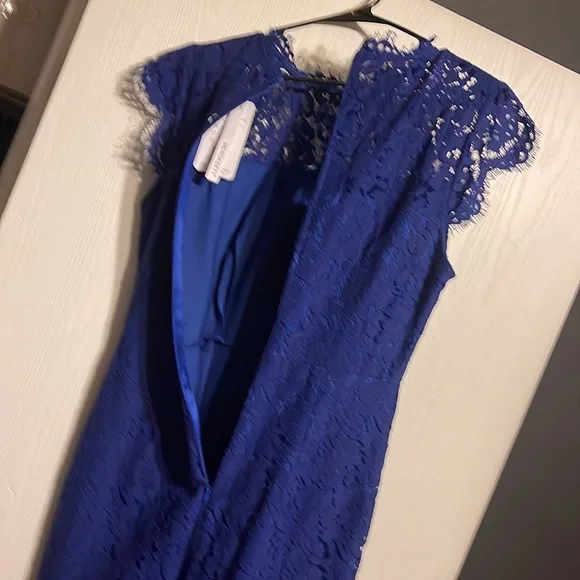 Never worn, knee length, blue lace dress. - Picture 4 of 6